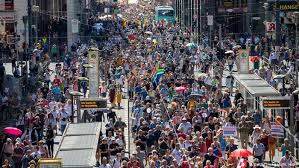 Berlin auf keinen fall passieren darf ‼️ Berlin Bans Large Weekend Protests Against Coronavirus Restrictions Citing Health Grounds News Dw 26 08 2020