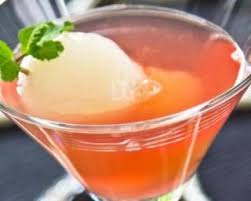 Recette De Litchi Cocktail Au Soho Et Sirop De Grenadine Recette Cuisine Et Boissons Recettes De Cuisine Recette