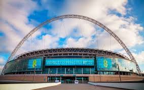 Autos, hunde und zweiräder boten sich rasante rennen, footballs und rugbybälle flogen durch das stadion, wrestler schlugen sich hier die köpfe ein und natürlich waren auch schon die olympischen spiele zu. Ibis London Wembley Hotel Harry Potter Studio London Bis Zu 70 Voyage Prive