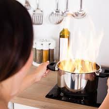 If your burn or scald has a blister that's burst, it may become infected if it's not kept clean. When To Seek Care For A Burn Hca Midwest Turn4thebetter