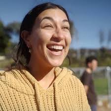 Elisa Webb's Instagram, Twitter & Facebook