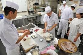Nos chefs de cuisine vous apprendront leurs techniques et leurs astuces dans un esprit convivial. Ecole Des Gourmets Cours De Cuisine A Paris Stages Et Ateliers Culinaires Pour Le Particulier Et L Entreprise