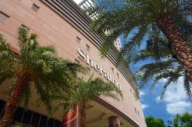 Our exceptional oceanfront resort features a prime location on the shores of waikiki beach just moments away from the area's top attractions, upscale shopping, family activities and exotic natural destinations, including the famed diamond head crater. Sheraton Hsinchu Hotel æ–°ç«¹è±é‚'å–œä¾†ç™»å¤§é£¯åº— é—œæ–¼å–œä¾†ç™» é£¯åº—ç°¡ä»‹
