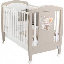 кровати для детей от 2 лет с бортиками купить Detskaya Krovatka Cam Orso Vypolnena V Sovremennyh Nejtralnyh Rascvetkah I Poraduet Romanticheskim I Priyatnym Aktualnym Dizajnom Detskaya Krovatka Dom Detskie