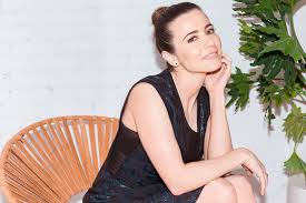 To inquire about a licence to reproduce material, visit. Bloodline S Linda Cardellini On Her Daily Beauty Into The Gloss
