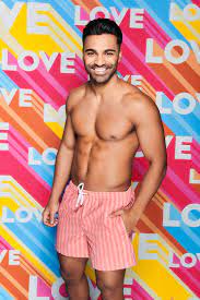 But that's not the most interesting thing about eve and jess, as the former also apparently has something in common with kylie jenner. Love Island Winter 2020 Cast South Africa Contestants Glamour Uk