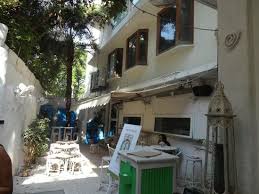 Olive & barr truly celebrate the glory of uk craftmanship with cabinetry handcrafted by skilled artisans. Outside Sitting1 Picture Of Olive Bar Kitchen Mumbai Tripadvisor