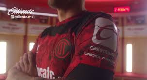 El objetivo es mostrar parte de la historia del club a través de los jerseys y si alguien sabe algún dato. Toluca Estrena Una Playera Mas Caliente As Mexico