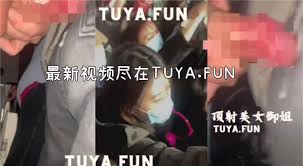 Andre顶友齐叔on X: 齐叔顶臀街射达叔涂鸦t.cogznHt0W0RW  X