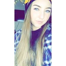 Sarah Saenz (sarahsaenz_)