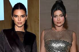 Kylie jenner flaunts massive cleavage, upstages kendall at tequila launch party by tyler johnson at may 26, 2021 2:03 pm. Kuwtk Kendall And Kylie Jenner Didn T Talk For A Month After Fight People Com