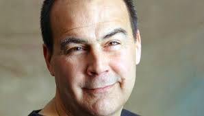 Sports Illustrated photographer offers view from the sidelines