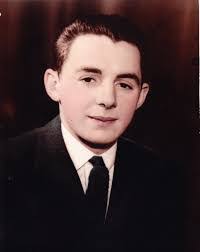 Frances Ely's Instagram, Twitter & Facebook