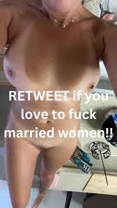 Milf Advocate🔥 on X: Sexy Saturday 👿 💫 RETWEET if you would love to get  naughty with someones wife 😍🤤 ladies and married women drop us your most  naughty nudes 😉😏👇 @Hrhottie5150