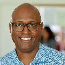 Therapy in Colour: Intersectional, Anti-Racist and Intercultural Approaches  by Therapists of Colour: Mckenzie-Mavinga, Dr Isha, Black, Kris, Ellis,  Eugene, Carberry, Karen: 9781839975707: Amazon.com: Books