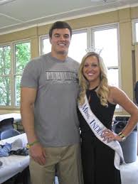 The 2010 big ten defensive player of the year is going to be inducted into the hall of fame of his alma mater, purdue. 2013 12th Boiler National Football Foundation Ryan Kerrigan Golf Outing