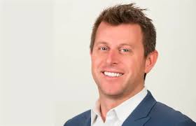 Online Extra: Political Notes: EQCA board welcomes new president