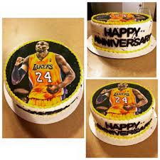 Happy birthday mamba kobebryant blackmamba kobe bryant wallpaper kobe bryant kobe lebron. My Kobe Bryant Cake Was Absolutely The Best Thank You To My Wonderful Boyfriend And To The Creator She S A Kobe Bryant Birthday Basketball Birthday Cake Cake