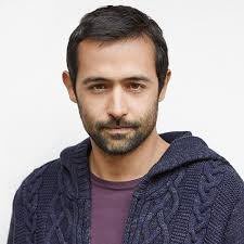 Engin suspects that hashmet has not reached him, it is almost certain that the war has begun. InformaÈii Despre Actorii Din Serialul Iarna NeagrÄ Cinemalands Seriale TurceÈti Ètiri Despre Actori