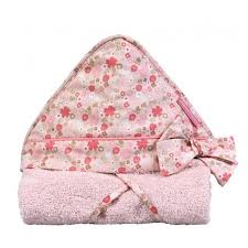 Commandez en ligne votre cape de bain avec bébé9, le spécialiste de la puériculture ! Sortie De Bain En Coton Bio Pour Bebe Fille Little Crevette Prairymood
