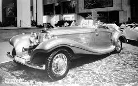 Sporty Luxury Car Mercedes Benz 500 K Spezial Roadster Displayed At The 1936 International Motor Show In Berlin Voiture Mercedes Mercedes Benz Mercedes