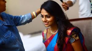 Thick and thin hair both come with their sets of challenges. 8 Hair Secrets Indian Women Swear By Naturallycurly Com