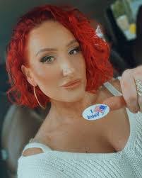 Lacey Monroe's Instagram, Twitter & Facebook