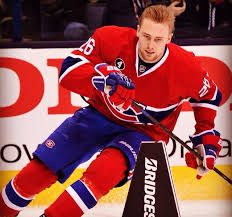 Après la réouverture des terrains de golf et la permission de recevoir des invités pour un bbq, voilà que le canadien est qualifié pour les séries éliminatoires. J Sekac Les Canadiens De Montreal Montreal Canadians Montreal