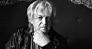 Zorán gyémánt és arany című dalának ez a szövege nagyon sok erőt adott karikó katalinnak a múltban. The Writer And Actor Zoran Rankic Has Died The Srpska Times