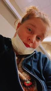 Diane Schubert's Instagram, Twitter & Facebook