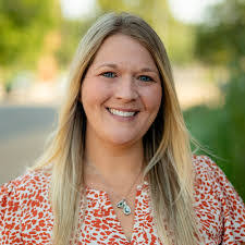 Jessica Dorman's Instagram, Twitter & Facebook