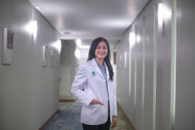 Hal ini sering disebabkan oleh makanan yang tidak dicerna seutuhnya hingga mencapai usus besar. Halo Prof Apa Penyebab Sakit Perut Sebelah Kanan Halaman All Kompas Com