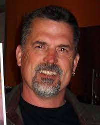 Adam Dottle's Instagram, Twitter & Facebook