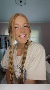 Leanne Page's Instagram, Twitter & Facebook