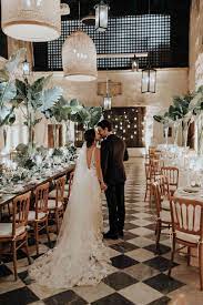 A Romantic Destination Wedding In Historic Cartagena Colombia Colombian Wedding Romantic Weddings Destination Wedding