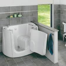Le personalizzazioni delle vasche da bagno sono infinite sia per la forma e dimensione che per i rivestimenti e gli accessori di cui dotarle. Vasche Da Bagno Con Sportello Per Disabili E Anziani