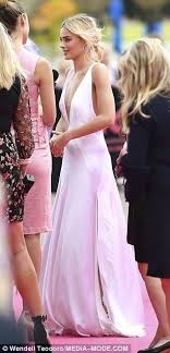 Pin On Margot Robbie