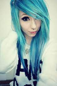 40 Susse Emo Frisuren Fur Teens Jungen Und Madchen Frisuren Modelle Emo Frisuren Haar Styling Szenehaar