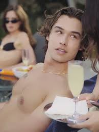 Just two people putting balls in holes 🎱 ⭐️ Victoria Bartolotta as Natalie  @victoriabartolotta ⭐️ John Kroner as Declan @jkron29 “Love