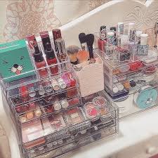 pin by thanh nhi han bảo on yaoom cute room ideas army room decor kawaii room