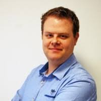 1300+ profilů „Housen..“