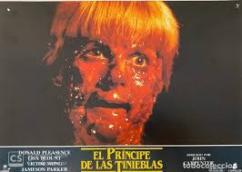 Ver entre tinieblas 1983 pelicula completa espanol ~ ver entre tinieblas 1983 pelicula completa espanol yolanda bell, una cantante de boleros, adicta a las drogas, temeraria y ambigua, ve morir a su novio por una sobredosis de heroína adulterada asustada, decide recluirse en un convento de la. Afiche De Cine Pelicula El Principe De Las Ti Comprar Carteles Y Posters De Peliculas De Terror En Todocoleccion 184302787