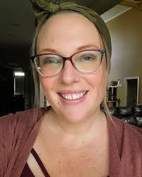 Natalie Latham's Instagram, Twitter & Facebook