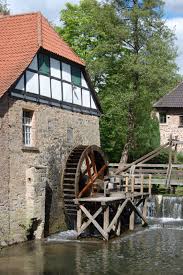 Http Upload Wikimedia Org Wikipedia Commons 9 91 C3 96lm C3 Bchle Schloss Brake Lemgo Jpg Lemgo Germany Travel