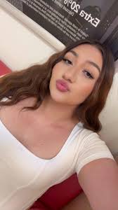 ANNA ISABELLA 🏹🌸 (@annaisabell19)