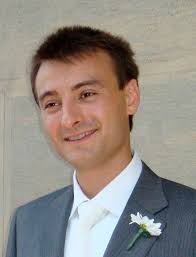 2Physics: Bending Electric Discharges with Lasers