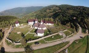— accommodation predeluț, muntele rece b&b. MÄƒnÄƒstirea Muntele Rece Protopopiatul Ortodox Turda
