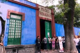 Inside the museum (the house) is a collection of frida kahlo's work along with some of diego frida did not let her disabilities and injuries stop her from producing her art, nor did they stop her from. The Ultimate Guide To The Frida Kahlo Museum Mexico City