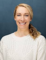 Lisa Grams's Instagram, Twitter & Facebook