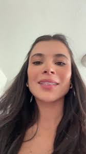 Jessica Brazil's Instagram, Twitter & Facebook